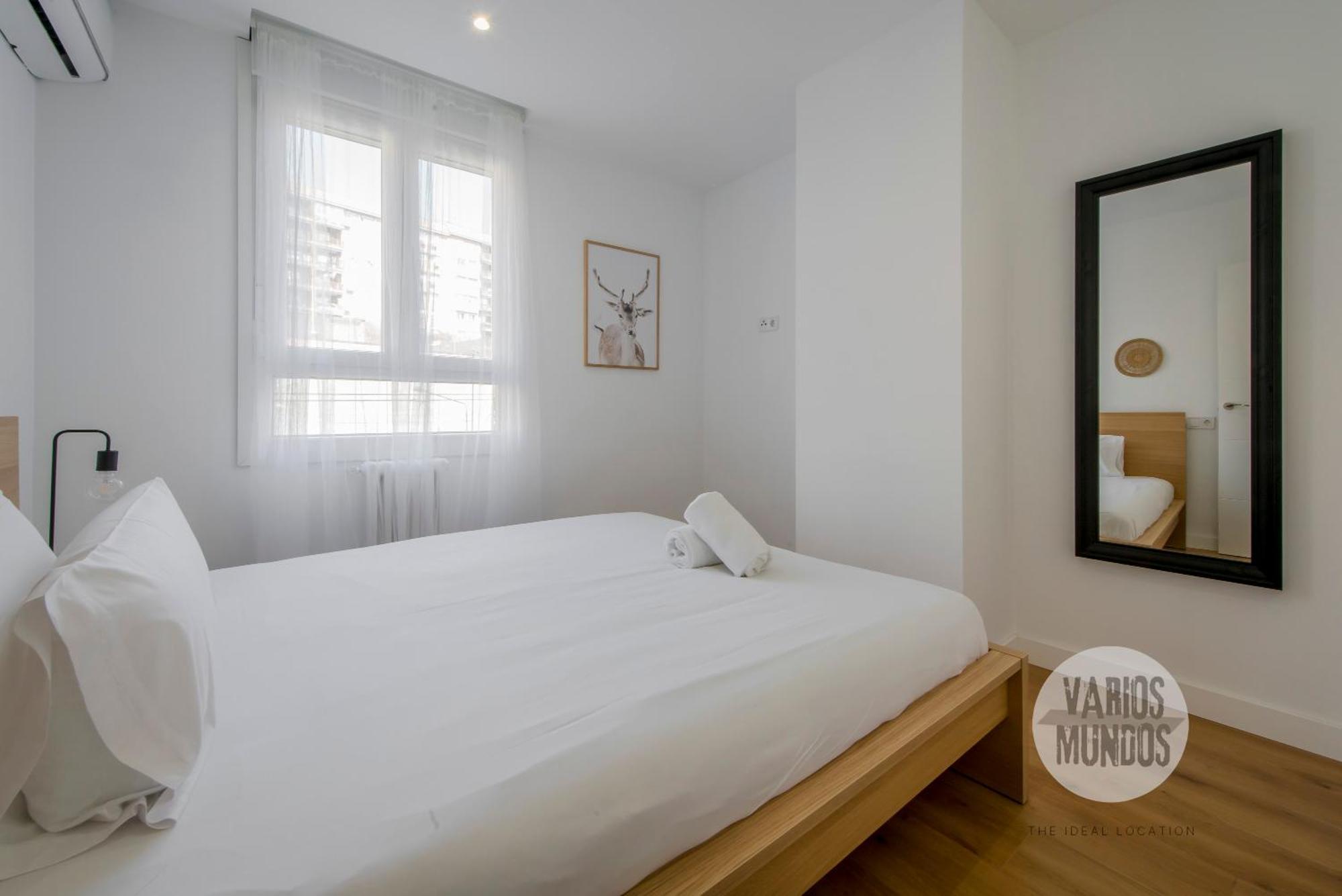 Elegancia Con Parking 4, Vive La Latina Appartement *